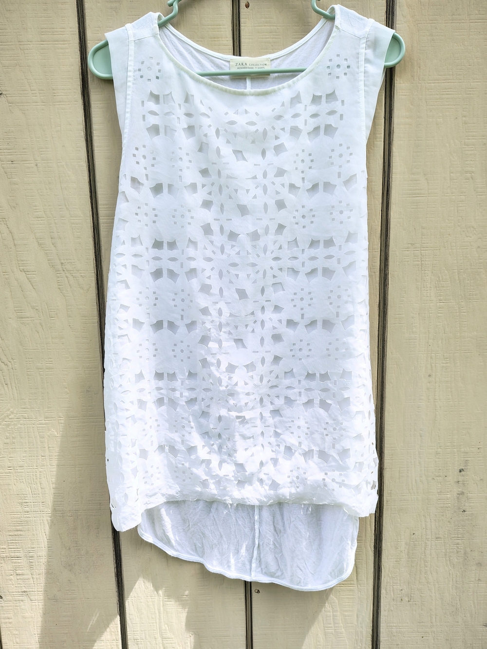 Zara Collection White T-shirt Top M Laser-Cut Sleeveless Overlay Edgy